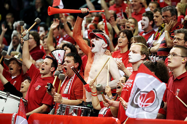 创造一个跨 创造一个跨