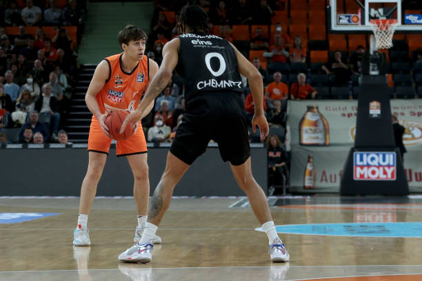 赛事中展露 赛事中展露